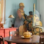 Veeve - Auteuil Refinement