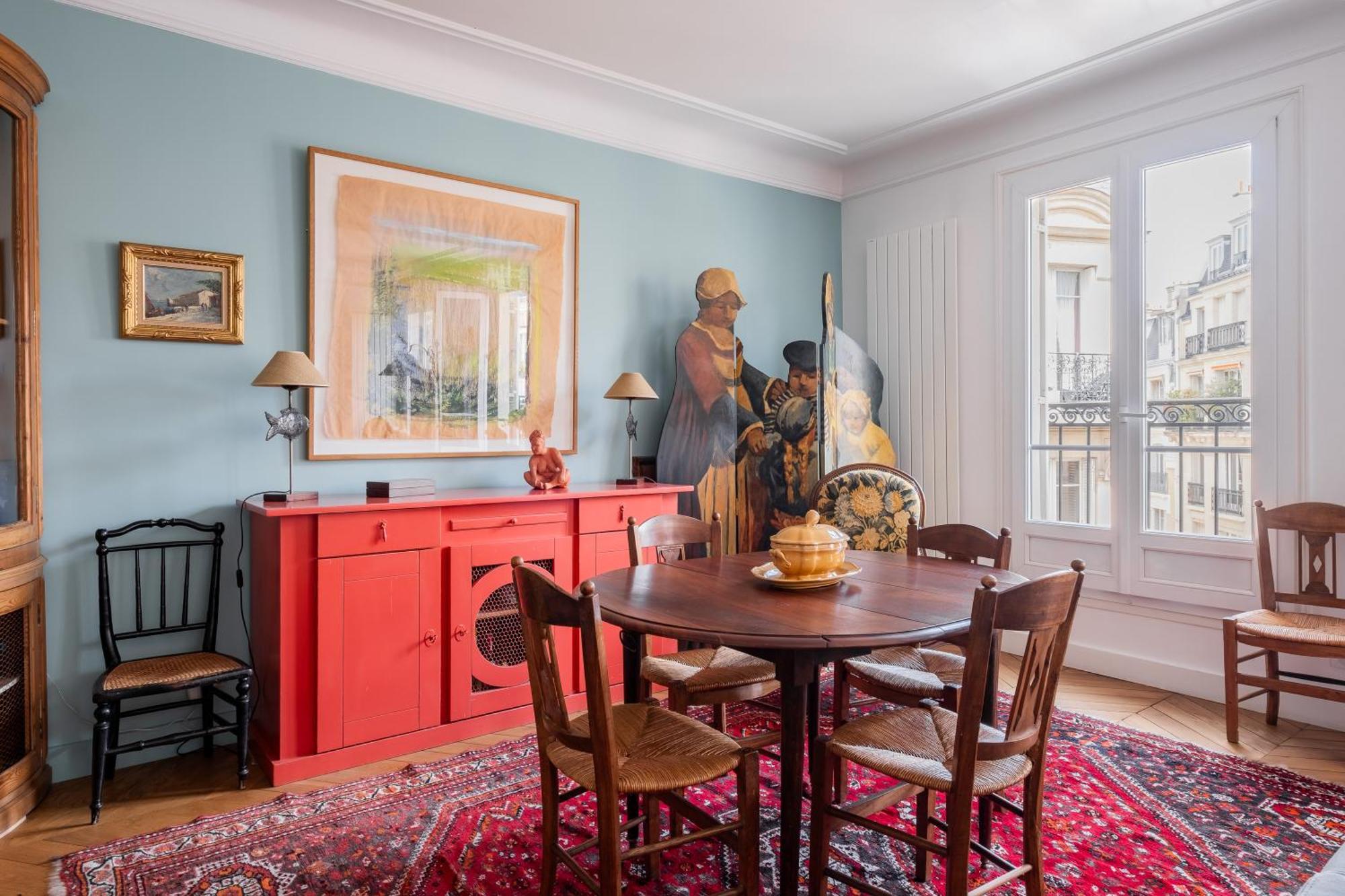 Veeve - Auteuil Refinement Parijs